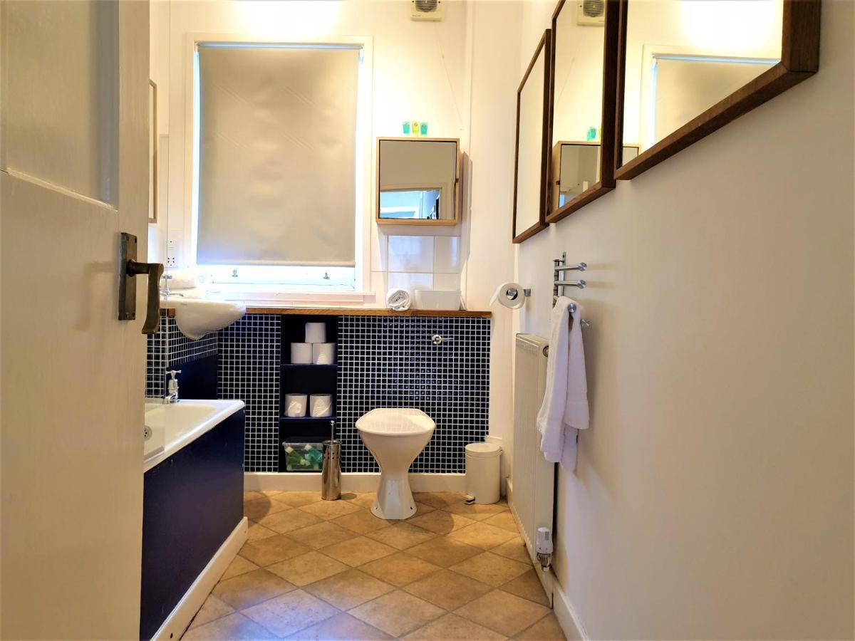 Canongate - Spacious And Historic 2 Bed Flat On Royal Mile Edinburgh Kültér fotó